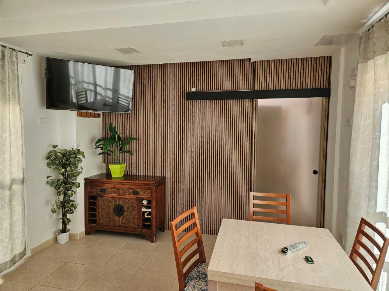 Triplex A 200 Metros De La Playa Appartement Gandía Buitenkant foto